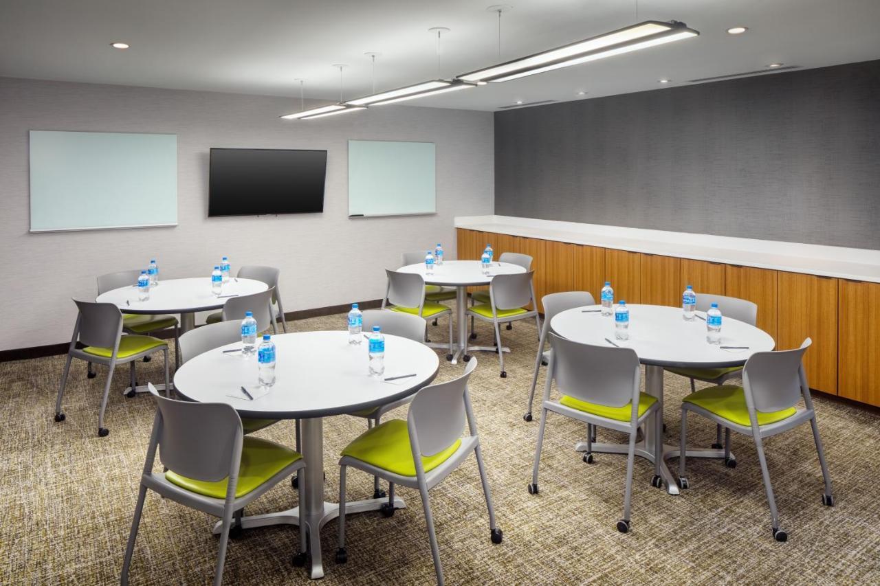 Springhill Suites By Marriott New York Jfk Airport Jamaica Eksteriør bilde