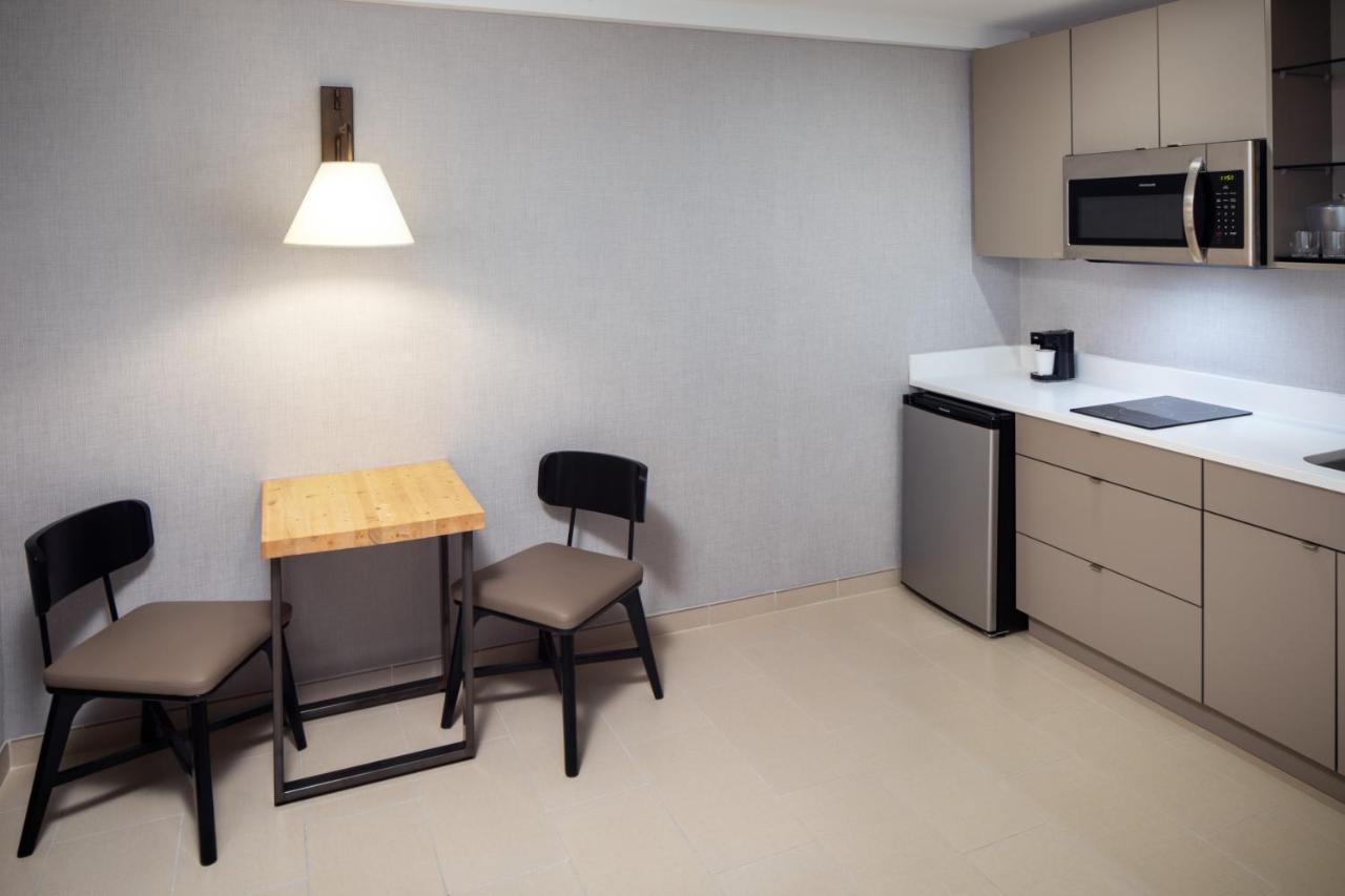 Springhill Suites By Marriott New York Jfk Airport Jamaica Eksteriør bilde